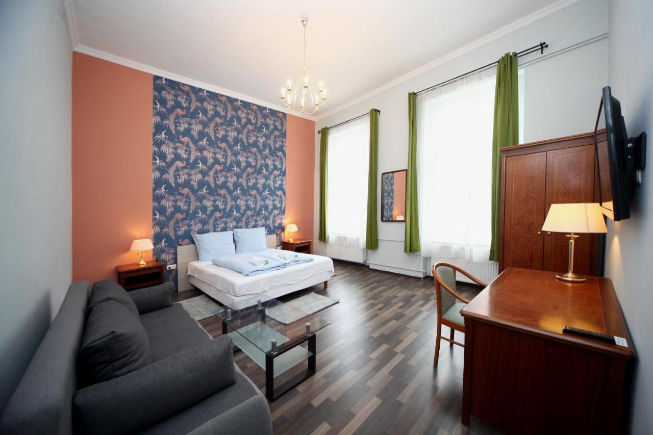 Cherry Apartman Эгер Экстерьер фото